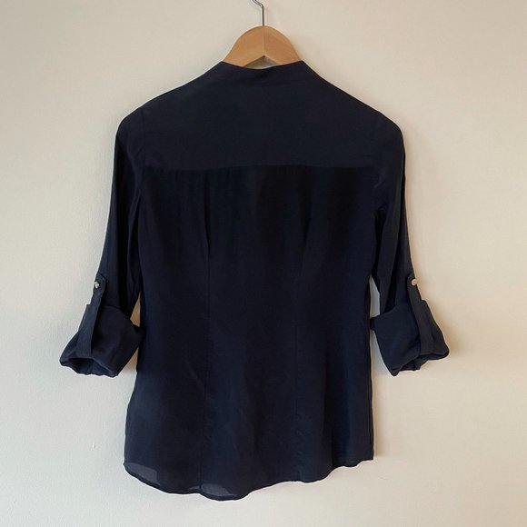 Banana Republic Silk Button-up Blouse - Picture 4 of 5